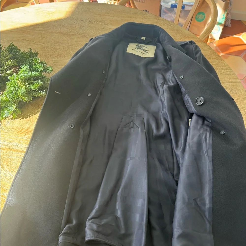 Burberry Cashmere (100%) Winter Coat - Picture 4 of 9